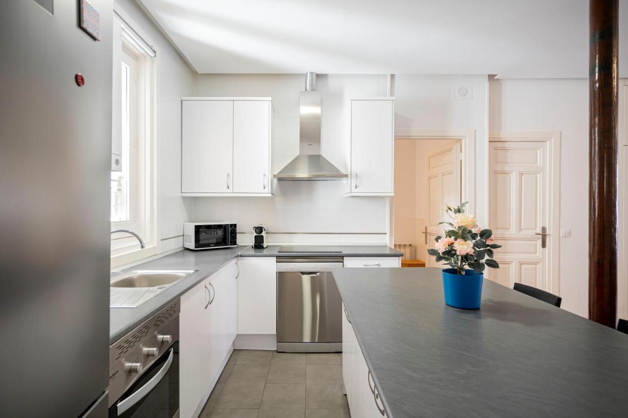 Apartamento La Latina II Мадрид Екстериор снимка